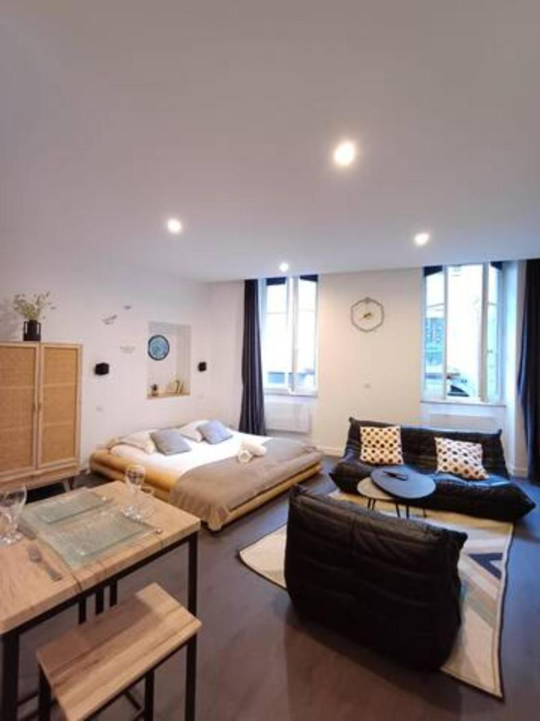 Le Sainte Claire - Majord'Home Annecy Centre Eksteriør billede